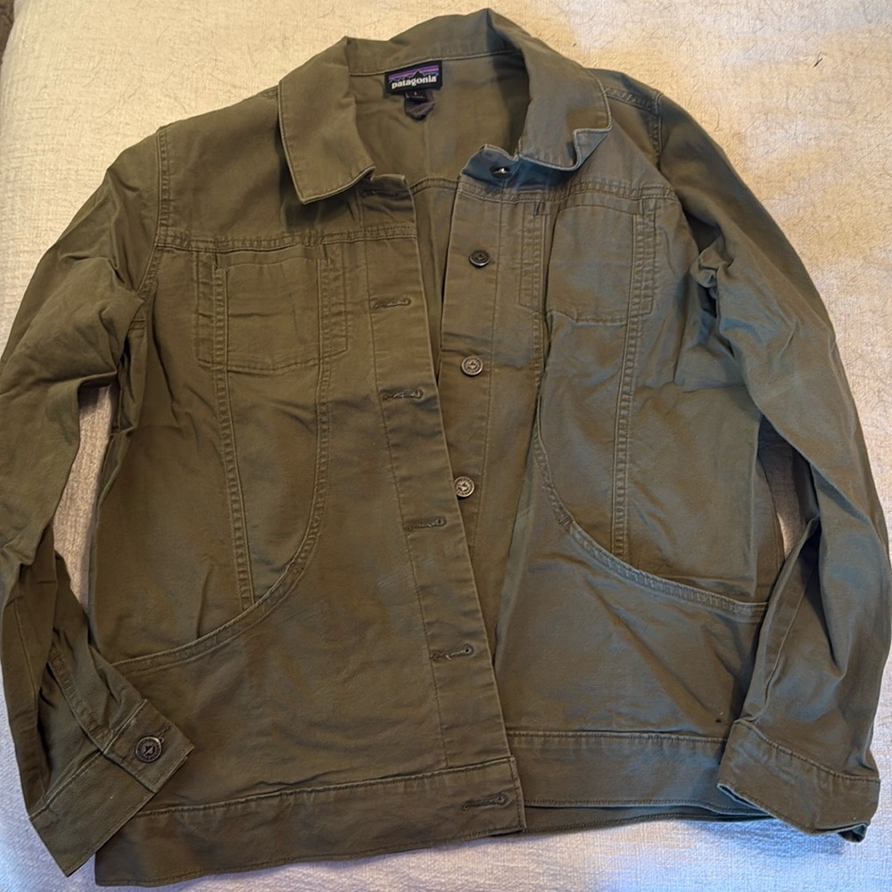 Green Patagonia Utility Jacket